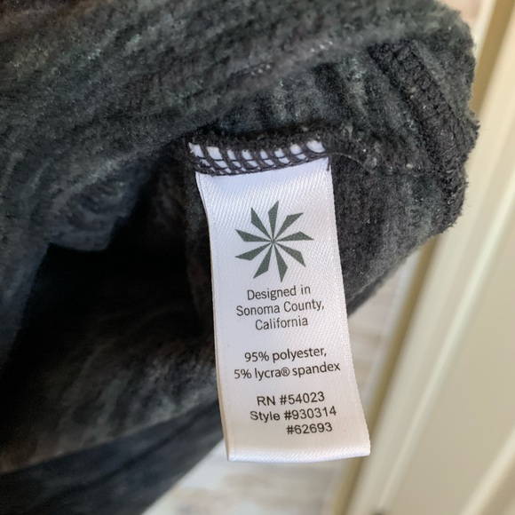 Athleta Space Dye Tranquility Cowl Neck Pullover M - Picture 4 of 11